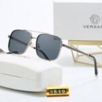 Sunglasses Versace - Image 3