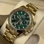 Rolex Daytona Gold Green - Image 5