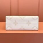 Tote Bag Louis Vuitton OnTheGo - Image 4