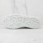 Alexander McQueen Over - Image 5