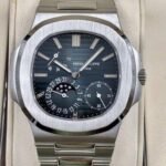 Patek Philippe Nautilus 5712 - Image 2