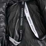 Jacket Puffer Canada Goose Black with Hood - Image 13